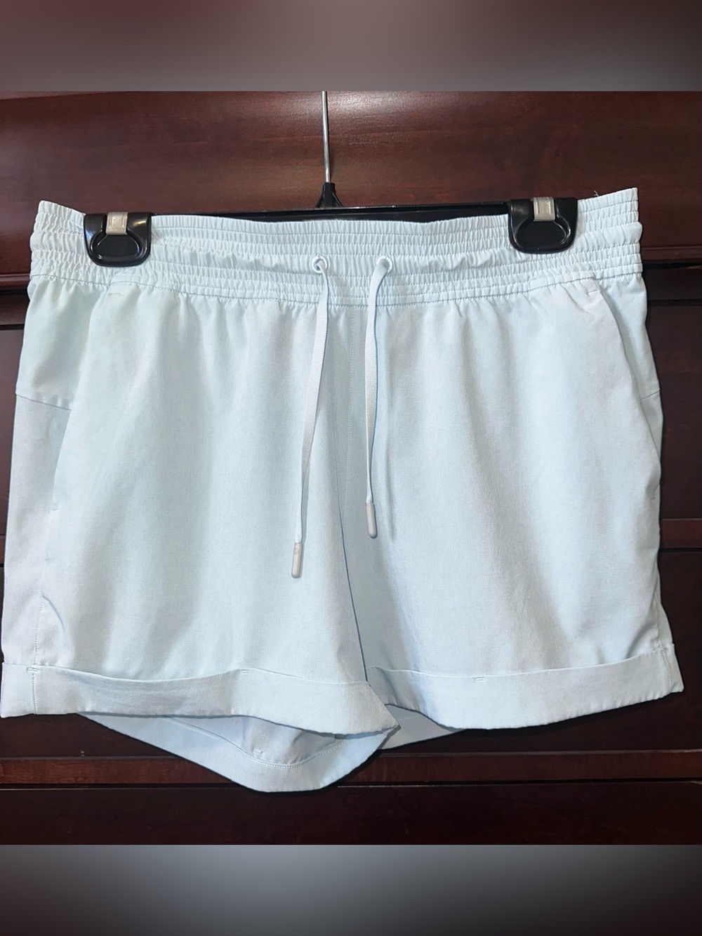 LULULEMON Spring Break Away 3” Shorts Size 8